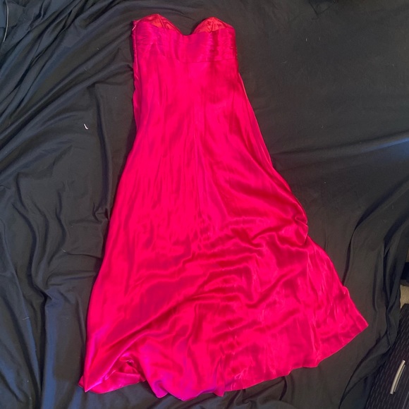 Laundry by design homecoming/prom gown. Strapless, side zip, size 2 - Picture 2 of 6